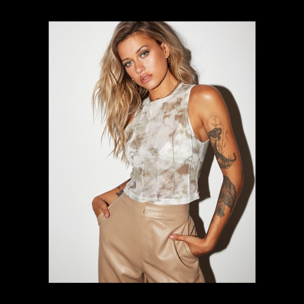 Motel Rocks Mesh Barika Top “Sage Smoke” S